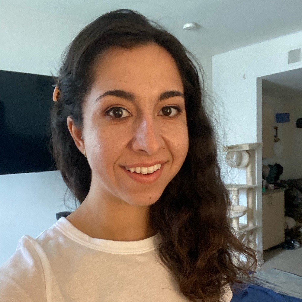 Meet your Posher, Madie